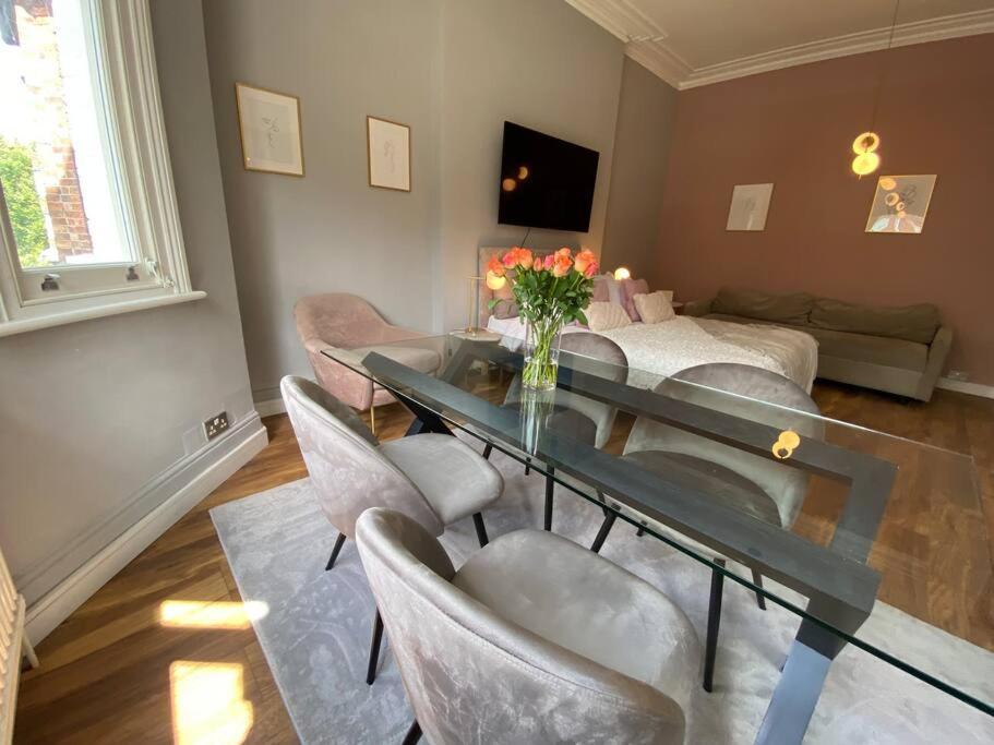 Studio For 3 Near Regents Park N5 London Eksteriør billede