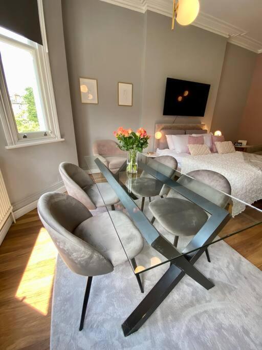 Studio For 3 Near Regents Park N5 London Eksteriør billede
