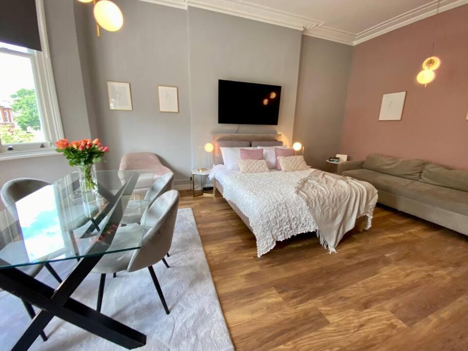 Studio For 3 Near Regents Park N5 London Eksteriør billede